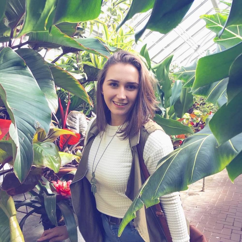 Meet your Posher, Karina